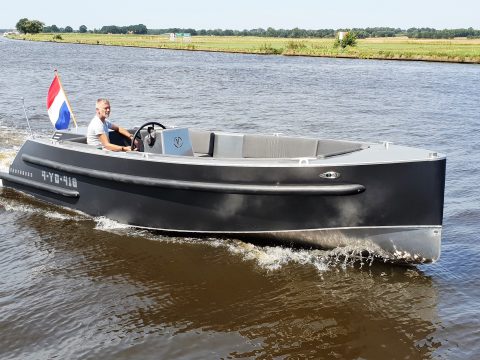 Verschuur Watersport | sloepen, tenders, sportboten, consoleboten