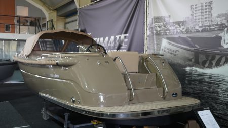 Primeur 700 tender