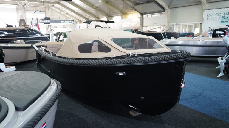 Corsiva 650 tender te koop bij verschuur watersport